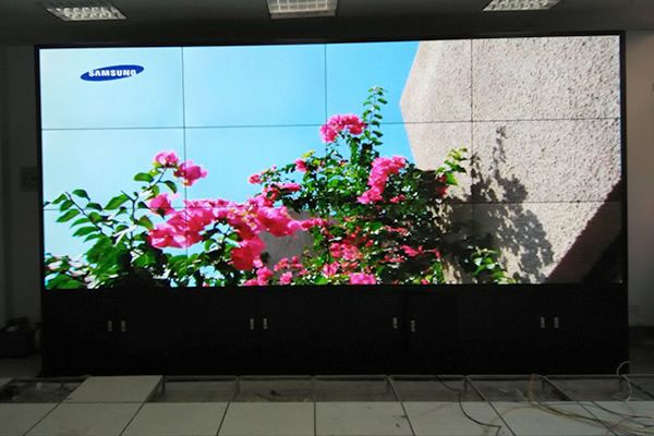 55寸液晶拼接屏價格是多少錢？