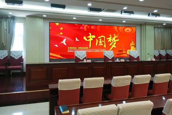 無縫拼接屏的使用壽命一般是多長時(shí)間？