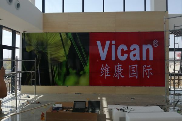 會(huì)議室拼接屏選擇哪款比較好？