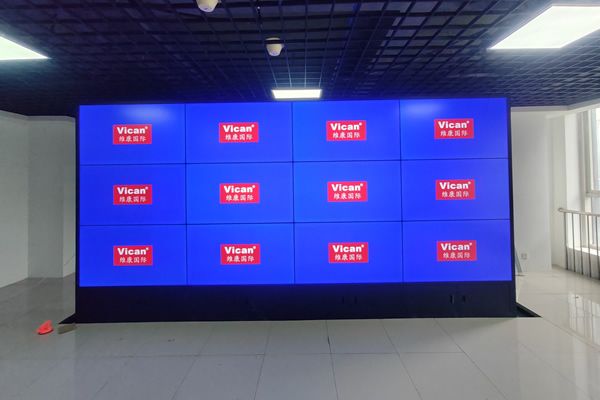 維康國際|液晶拼接屏創(chuàng)新展示，引領(lǐng)新時代商顯潮流