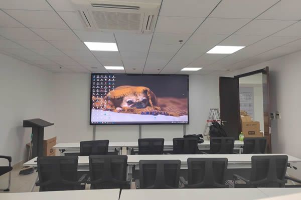 COB顯示屏廠家有哪些，我們要怎么選擇COB顯示屏產(chǎn)品？