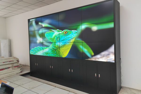 拼接屏是怎么做到4K、6K、8K…顯示的？大分辨顯示解決方案